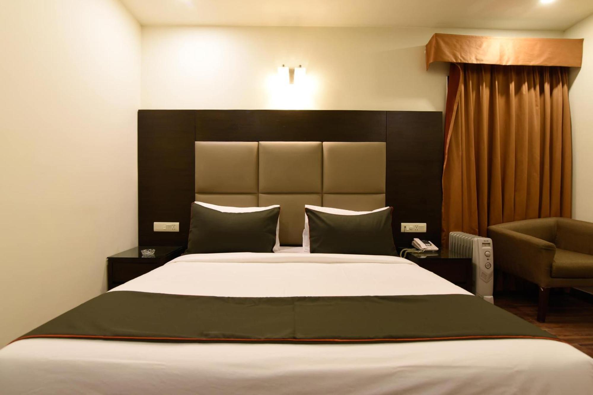 Hotel O Venkata Sai Sadan Mathrusree Nagar Kondapur  Kültér fotó
